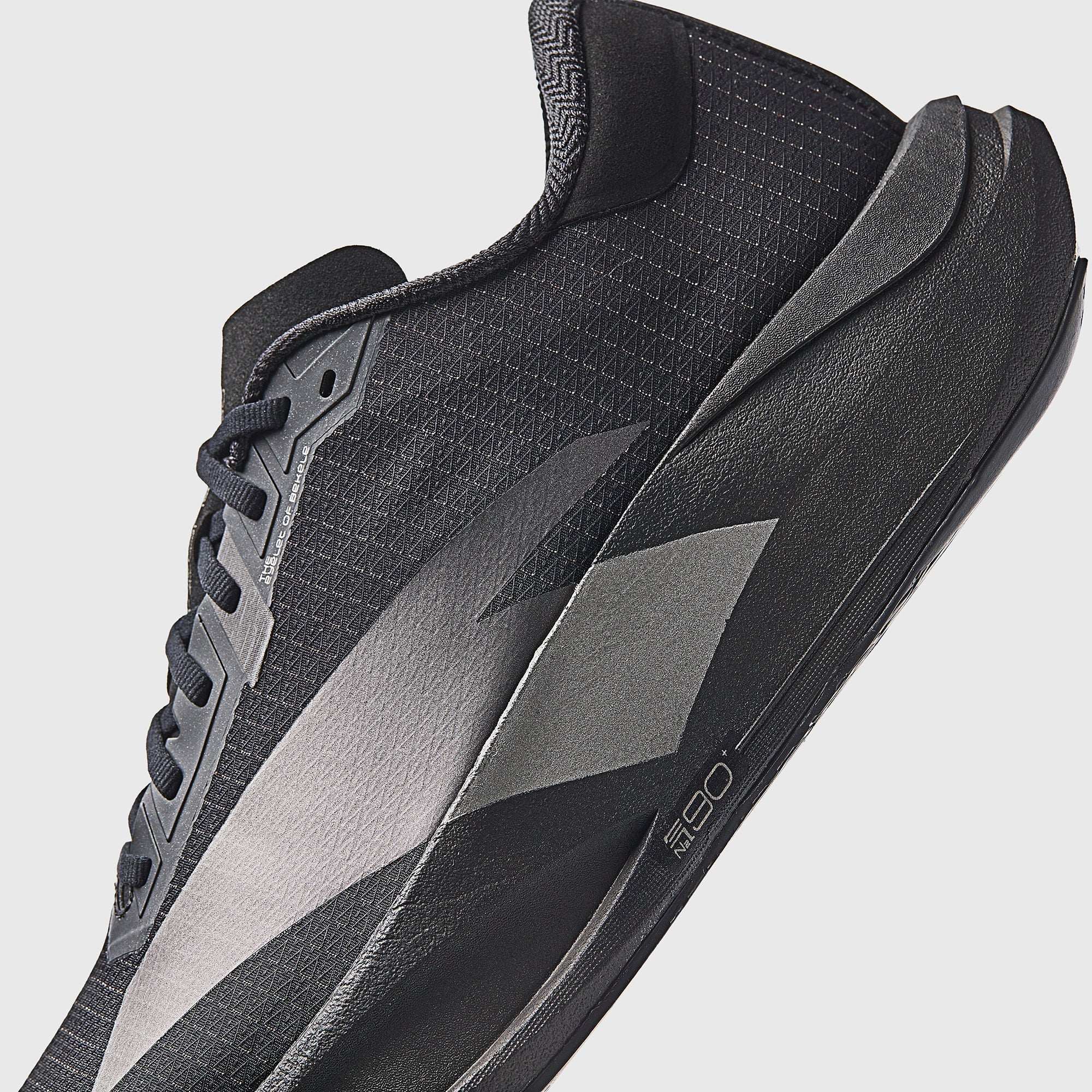 Men's ANTA ZONE 2 90