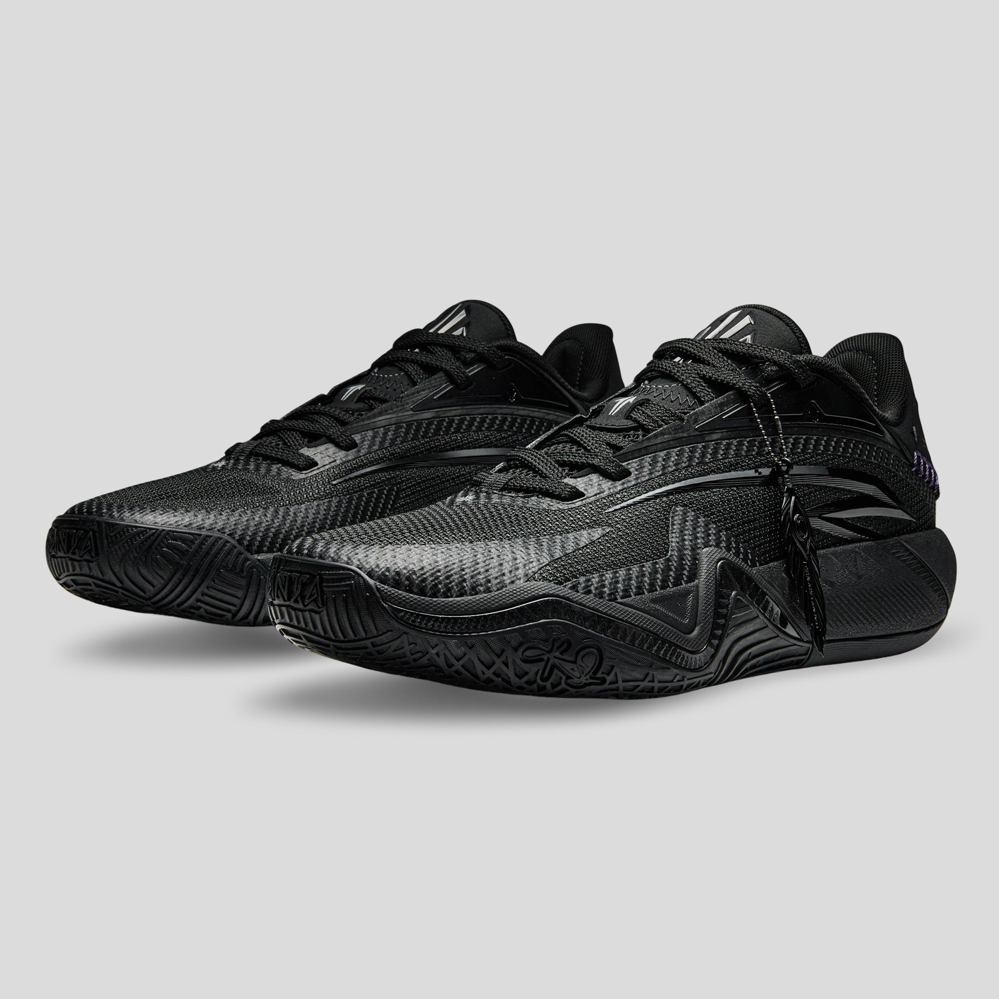 ANTA KAI 3 ”Triple Black“