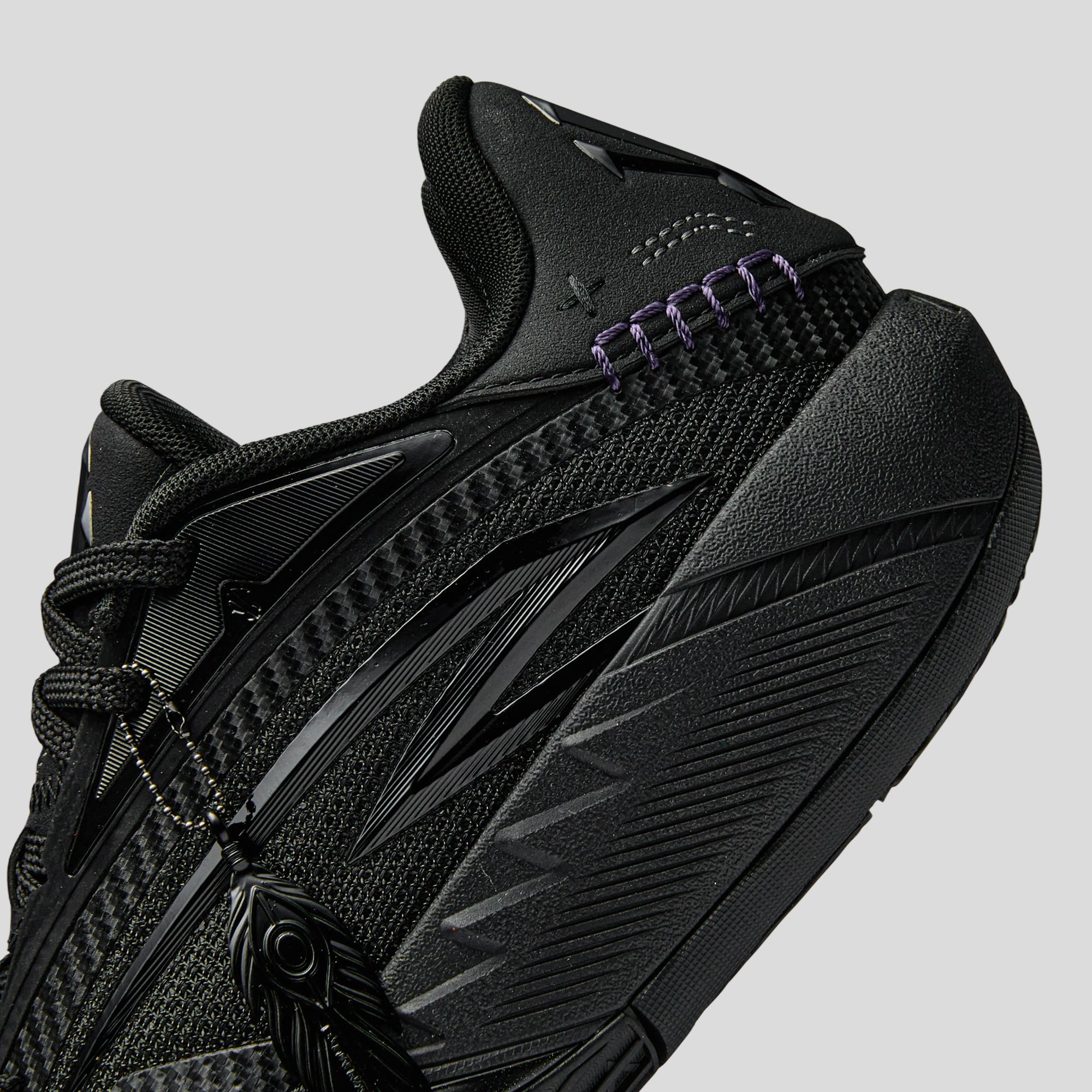 ANTA KAI 3 ”Triple Black“