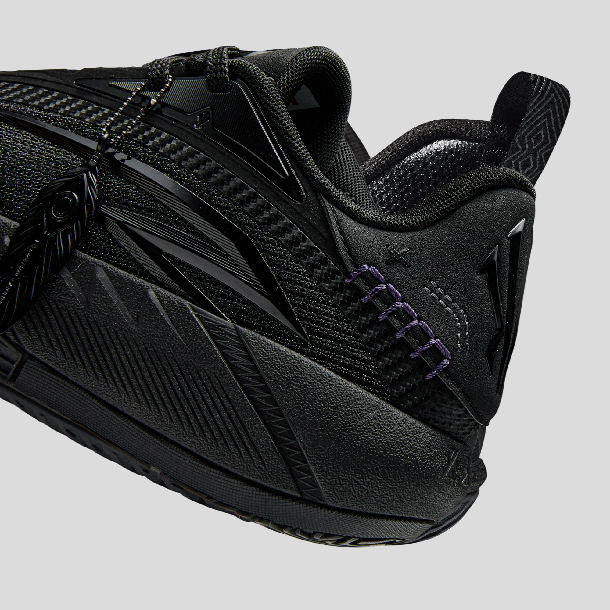 ANTA KAI 3 ”Triple Black“