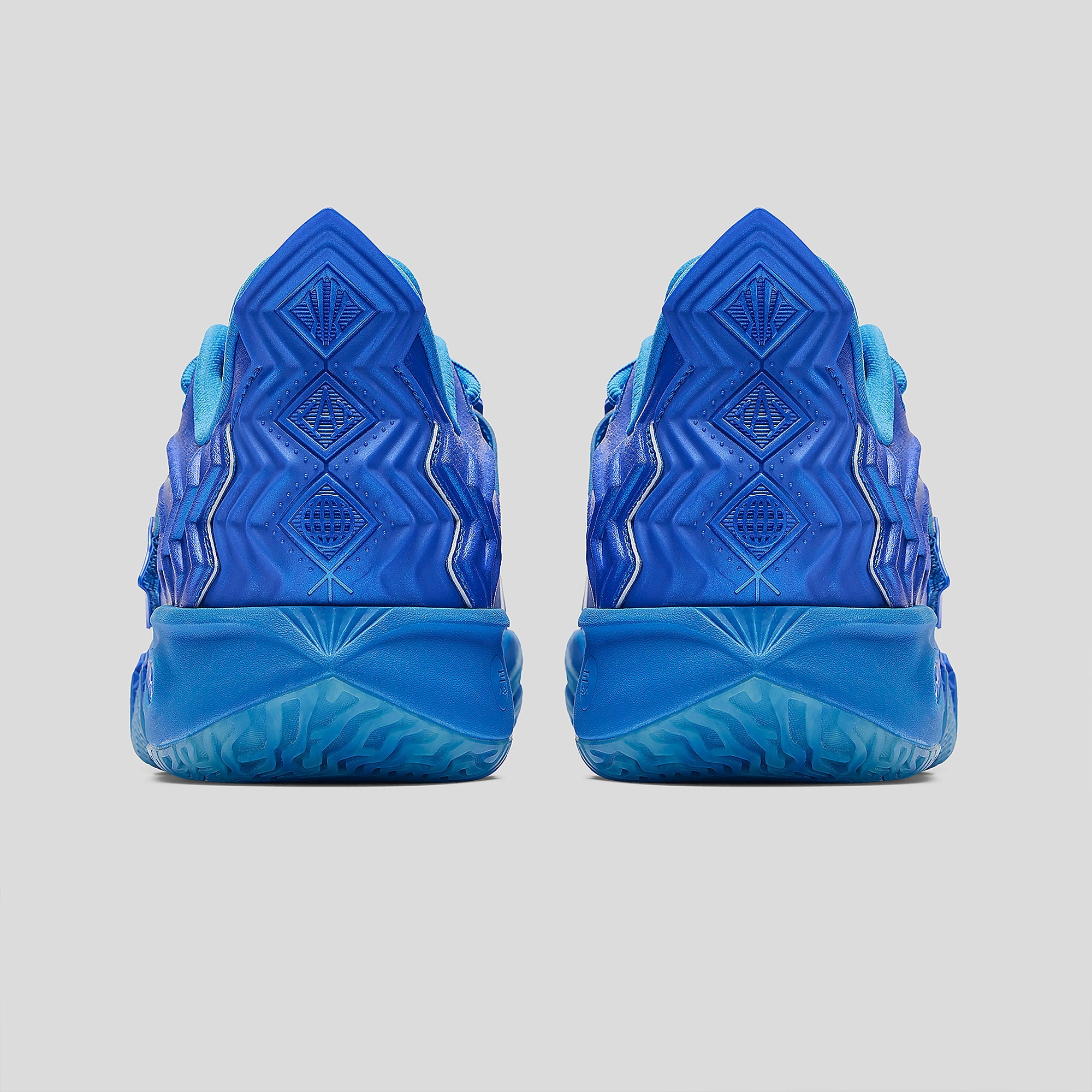 ANTA KAI 2 "KING OF THE COURT"
