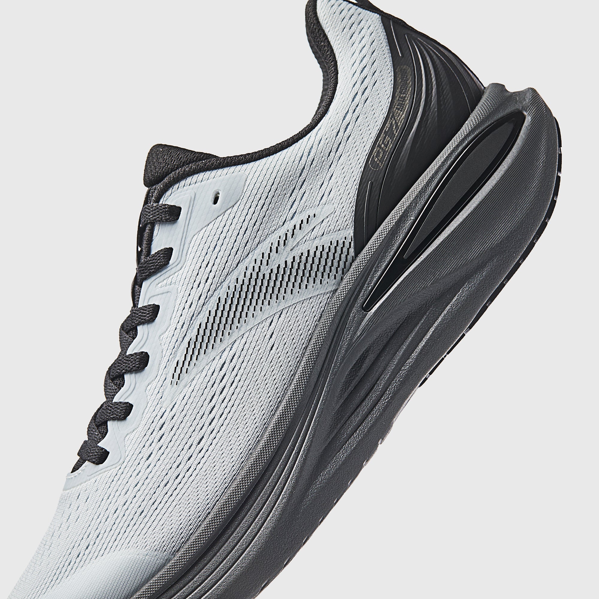 Men's ANTA PG7 2