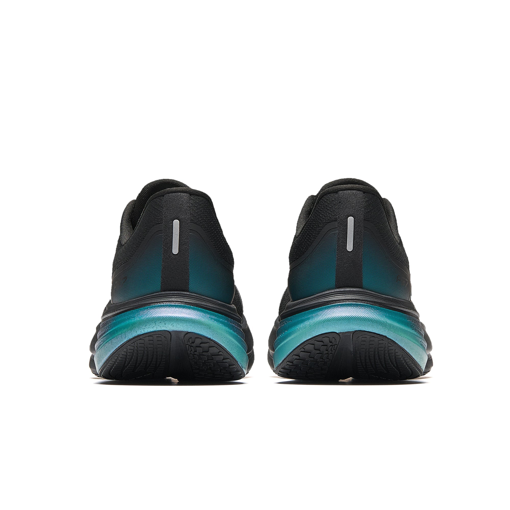 Men's ANTA PG7 3